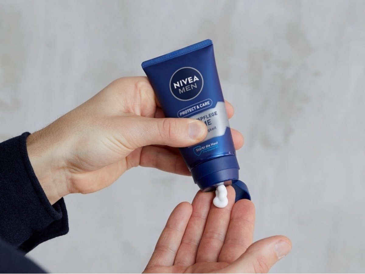 NIVEA MEN Protect & Care Gezichtscrème - 2x75 ml