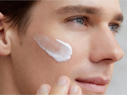 NIVEA MEN Protect & Care Gezichtscrème - 2x75 ml