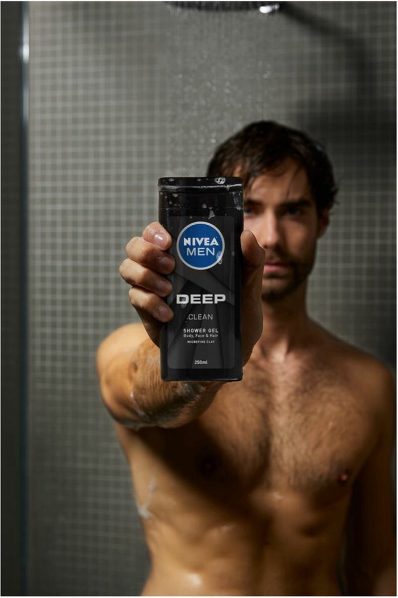 NIVEA Men Douchegel Deep Clean - 250 ml - Voordeelverpakking 3 stuks